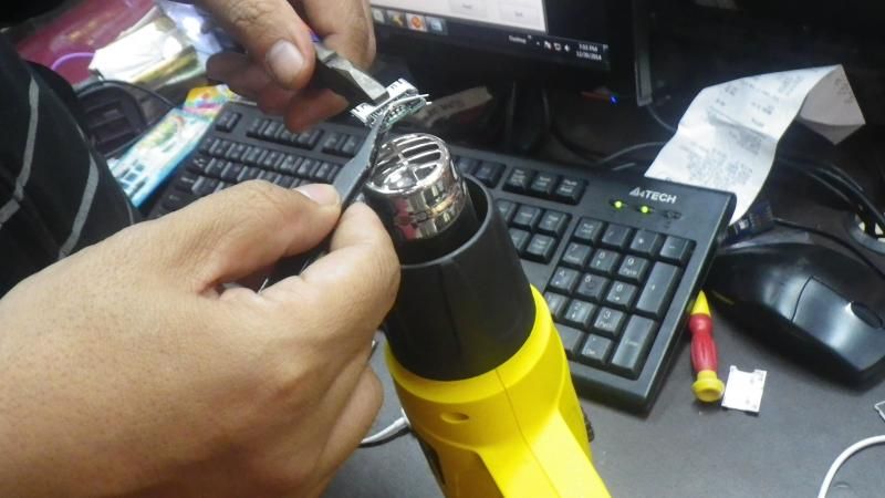HOWTOREMOVEPIN2_zpsab4259aa.jpg
