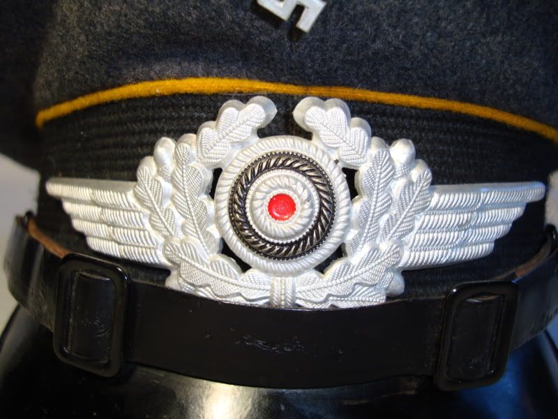 LuftwaffeNCOVisorCap-01jbyGAHoffman.jpg