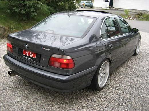 bmw5234.jpg