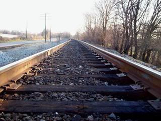 http://i43.photobucket.com/albums/e356/llracing615/railroadtrack.jpg