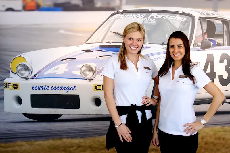 IMAGE: http://i43.photobucket.com/albums/e357/WhiskeyHotel/The%2024%20Hours%20of%20Daytona%202012/IMG_9452WH4.jpg