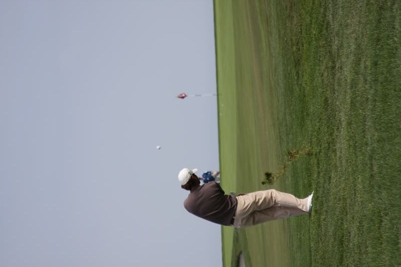 IMAGE: http://i43.photobucket.com/albums/e359/2euchres/US%20Open/JOgilvy3.jpg