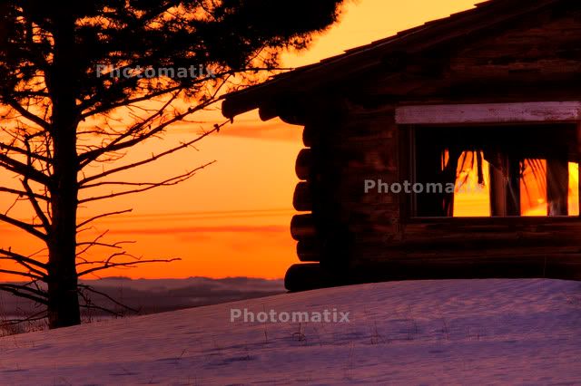 IMAGE: http://i43.photobucket.com/albums/e359/eppweld/DuskCabin.jpg