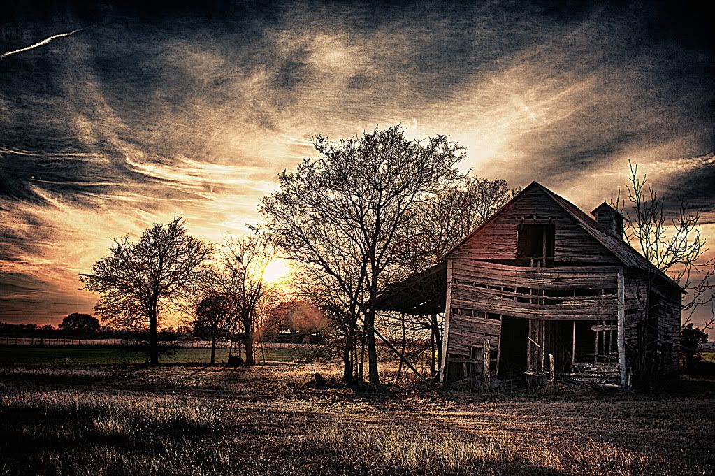 IMAGE: http://i43.photobucket.com/albums/e364/ditzieg13/002-For-Web.jpg