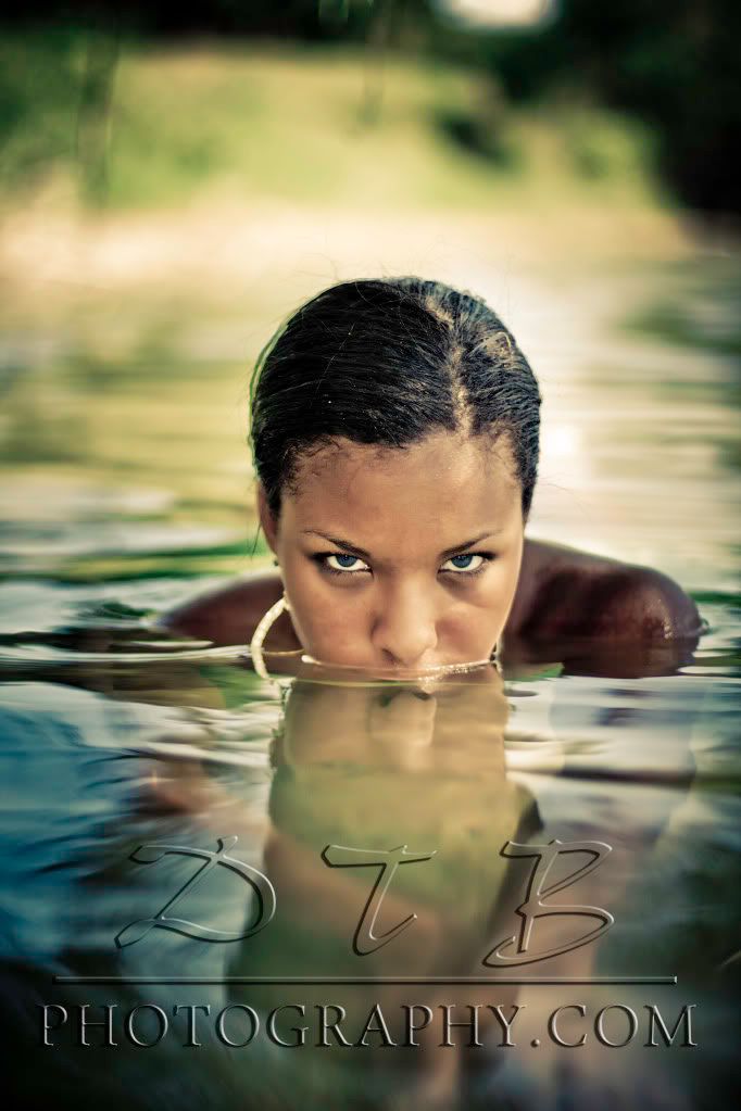 IMAGE: http://i43.photobucket.com/albums/e364/ditzieg13/IMG_6419.jpg