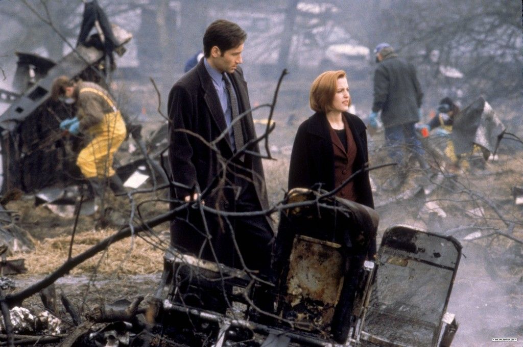 X-Files, aux frontières du réel (The X-Files) - saison 4 - créée par Chris Carter - 1996-1997 dans 1990-1999 X%20Files%20saison%204_zpsd838rtnu