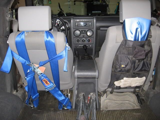 Jeep 5 point harness seats