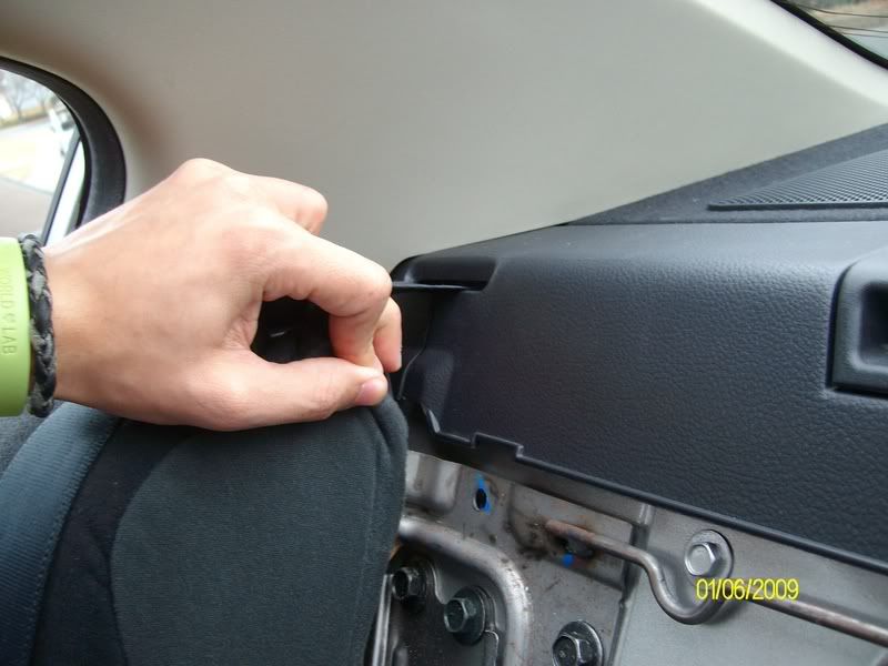 How to remove rear speakers from a 2002 nissan altima #1