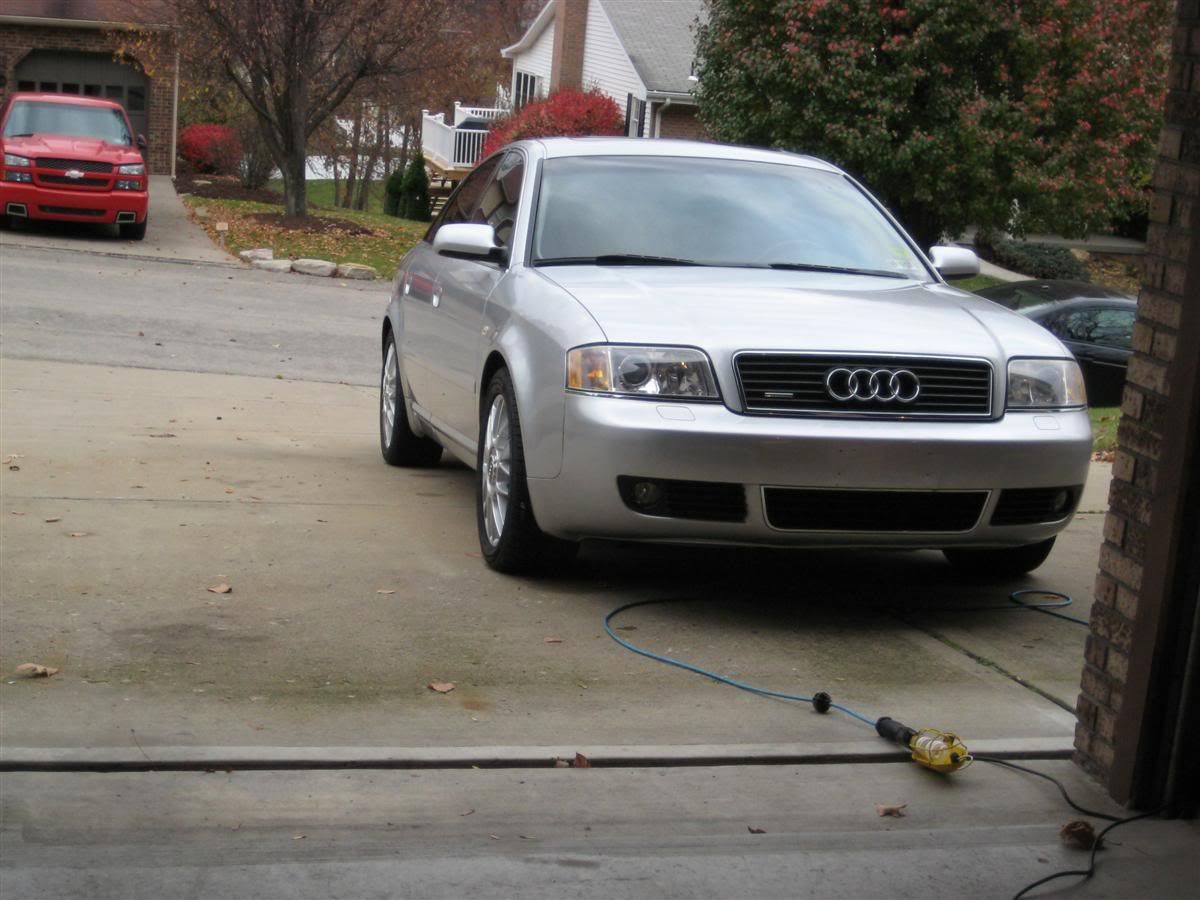 http://i43.photobucket.com/albums/e369/jholty/2002%20Audi%20A6/101608358Custom.jpg