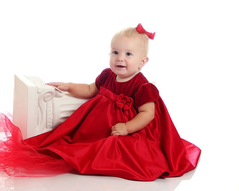 IMAGE: http://i43.photobucket.com/albums/e370/christyjo2/27f95c9d.jpg