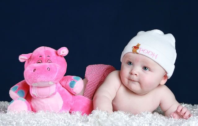 IMAGE: http://i43.photobucket.com/albums/e370/christyjo2/J_3.jpg