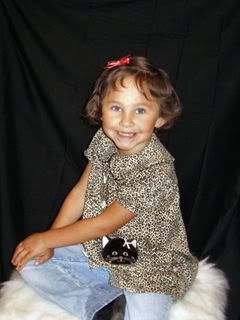 IMAGE: http://i43.photobucket.com/albums/e370/christyjo2/caeley1.jpg