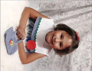 IMAGE: http://i43.photobucket.com/albums/e370/christyjo2/caeley3-1.jpg