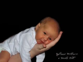 IMAGE: http://i43.photobucket.com/albums/e370/christyjo2/kyli4weeks.jpg