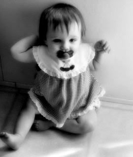 IMAGE: http://i43.photobucket.com/albums/e370/christyjo2/lillywall3.jpg