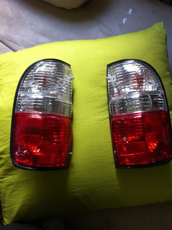 First Gen Taillights (red/clear) TTORA Forum