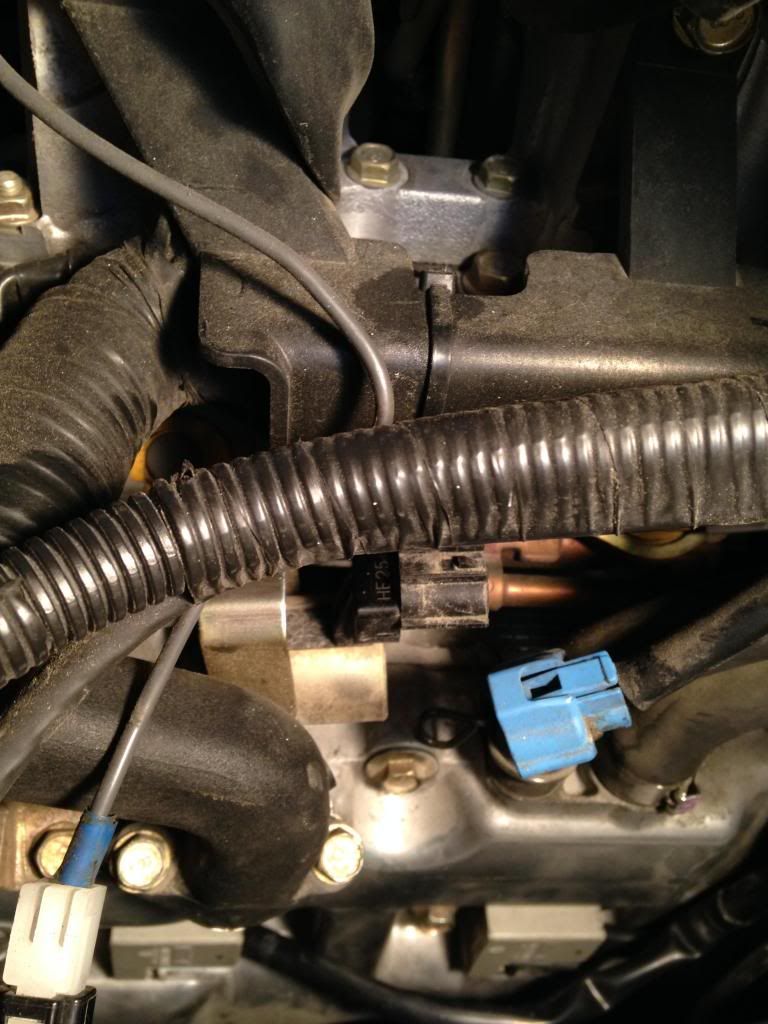 ('03'05) Camshaft Position Sensor location? Subaru Forester Owners