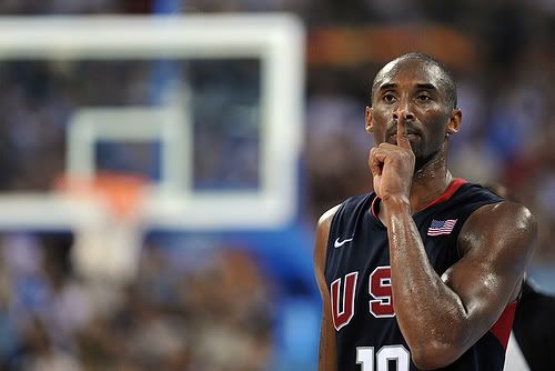 kobe-finger.jpg