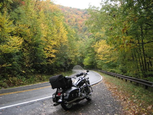 IMAGE: http://i43.photobucket.com/albums/e386/MrPick/Fall%20Bike%20Trip%2007/IMG_0360.jpg