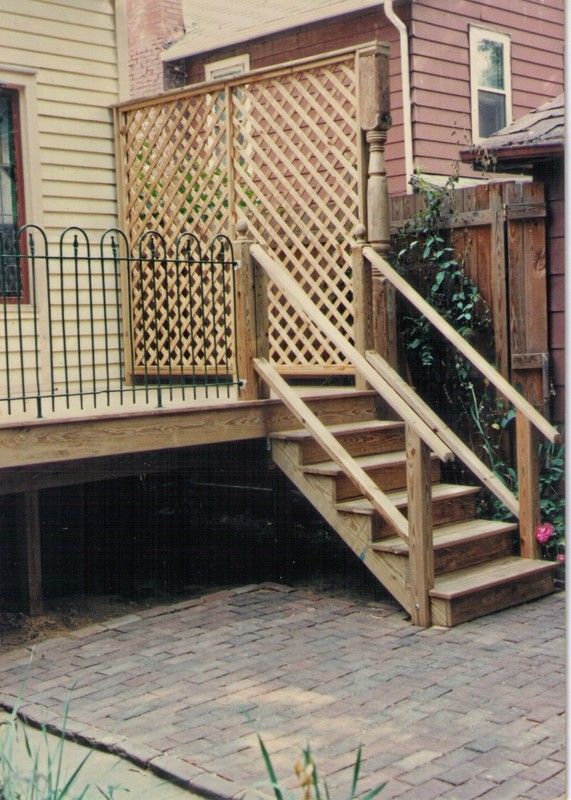 http://i43.photobucket.com/albums/e386/brickpaver/train%20station%20brick%20patio%20deck%201995.jpg
