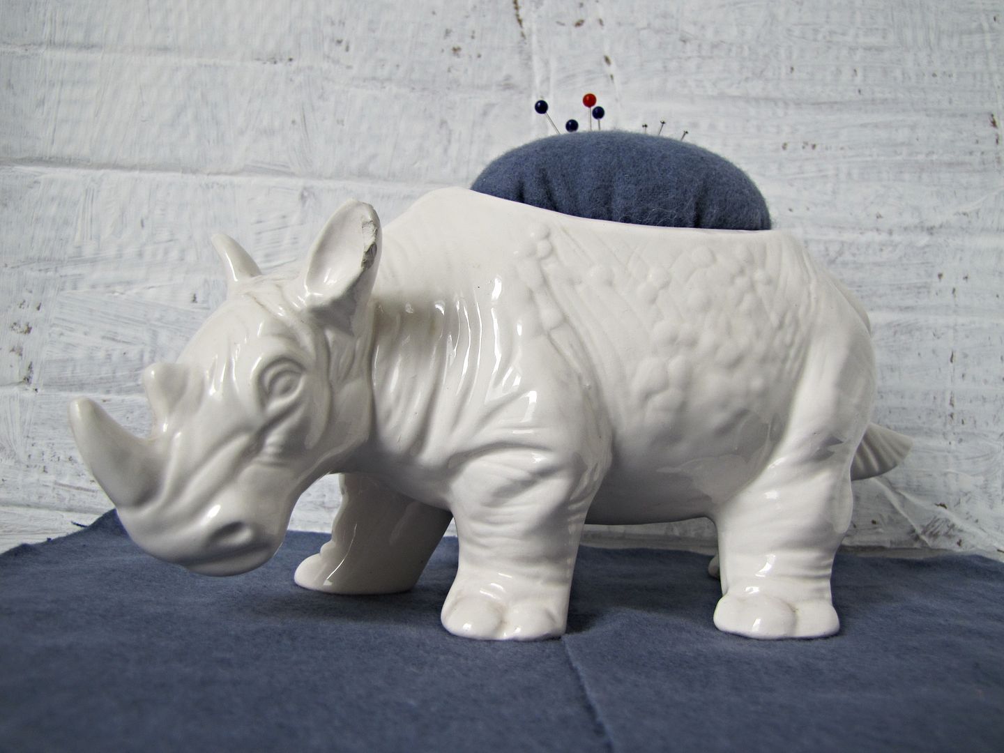 rhino pincushion from floral container - Indietutes.blogspot.com photo b0e5193a-dd25-4f7f-a05d-2e0b941ef9b5.jpg
