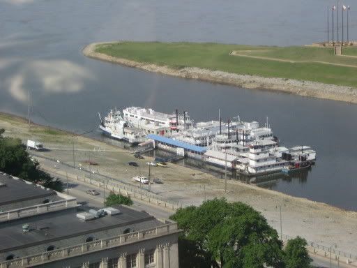 Riverboats view from the 17th floor.