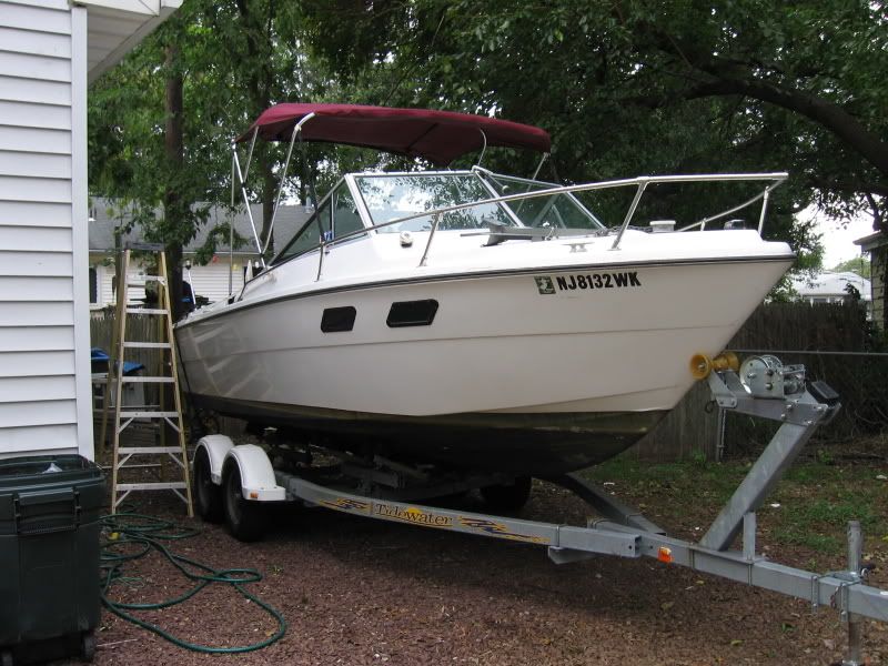 Boat001.jpg