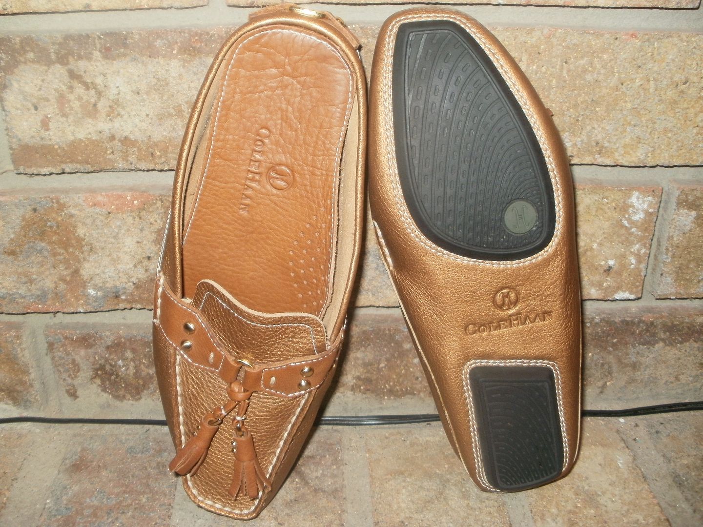 COLE HAAN LEATHER SLIDES SIZE 5.5 M/ CHOOSE GOLD OR SILVER STYLE | eBay