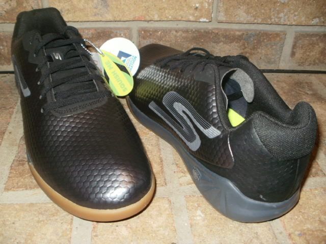 skechers goga max silver