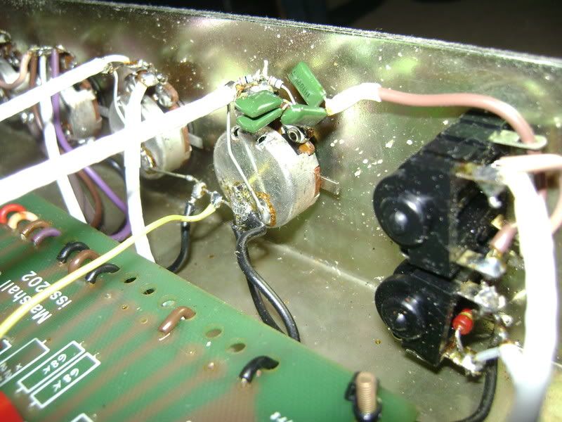 Amp020.jpg
